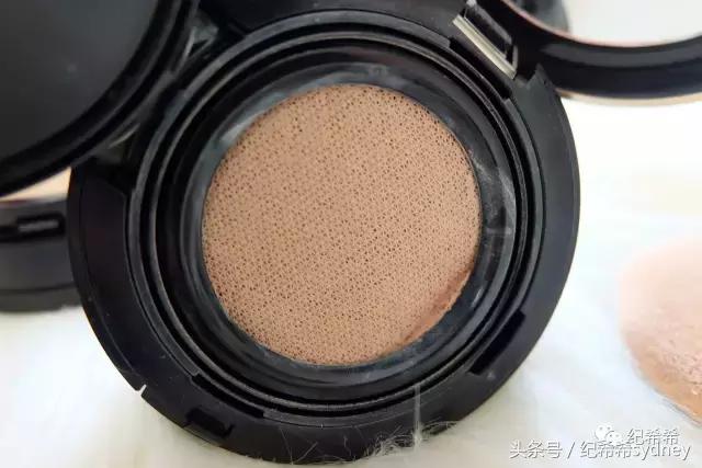 粉底气垫推荐学生平价油皮,测评气垫粉底的油皮博主