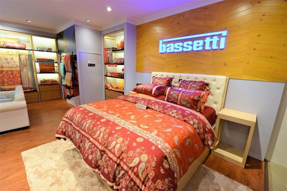 重庆时代中心远东百货,重庆百货商业模式