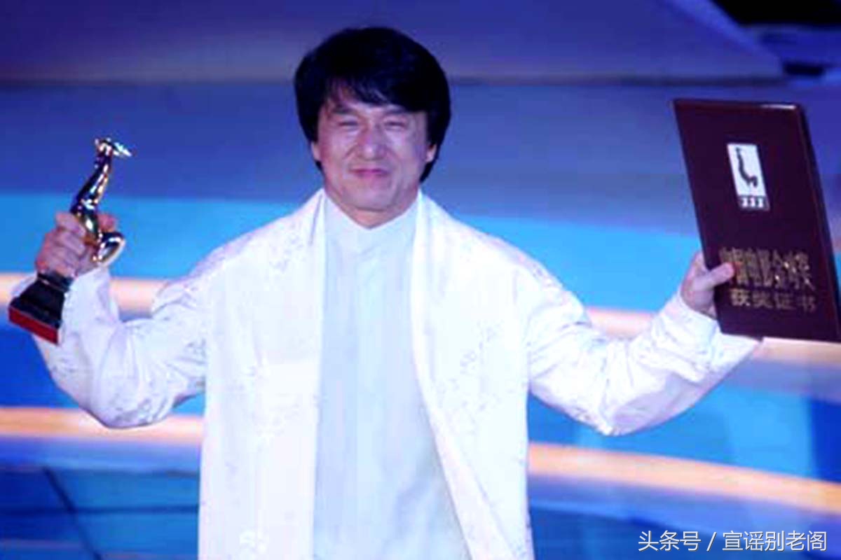 英伦对决成龙打恐怖分子,成龙在英伦对决里演技真牛