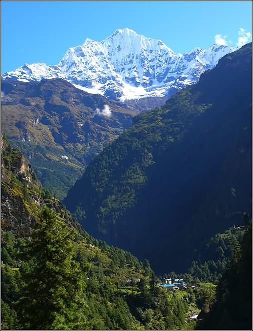 珠穆朗玛峰西坡大本营海拔多少,海拔最高的山峰是珠穆朗玛峰