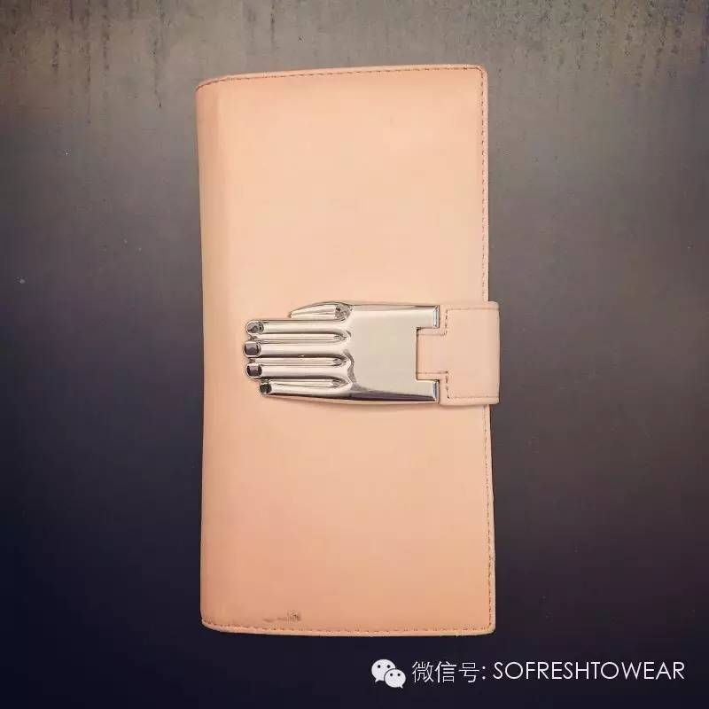 买钱包买拉链的还是不拉链的,买钱包