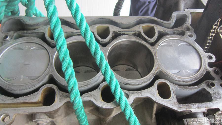 宝马320li发动机烧机油怎么修,宝马320i烧机油最佳解决方案