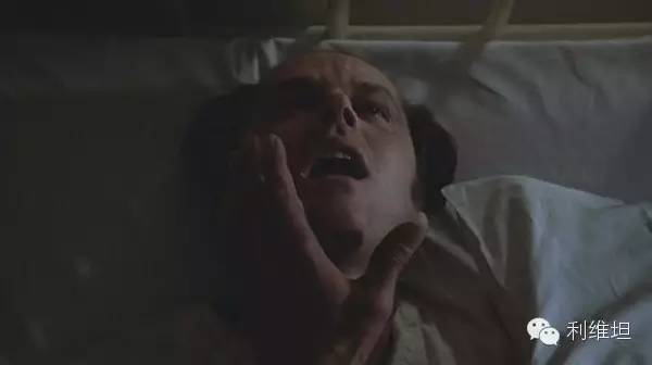 伪装精神病的最佳方法,精神病怎么伪装成正常人