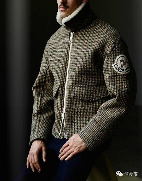 马云穿加拿大鹅牌羽绒服,马云羽绒服moncler