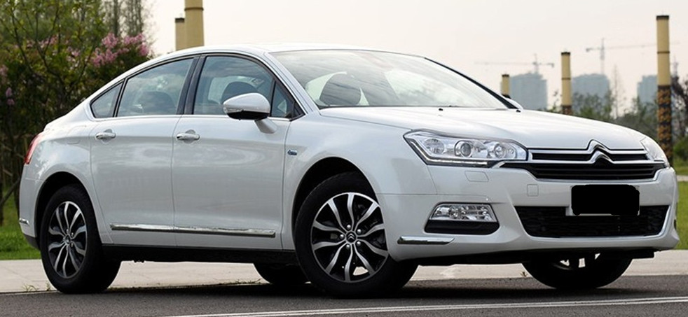 雪铁龙C5内部解析,雪铁龙c5做工用料