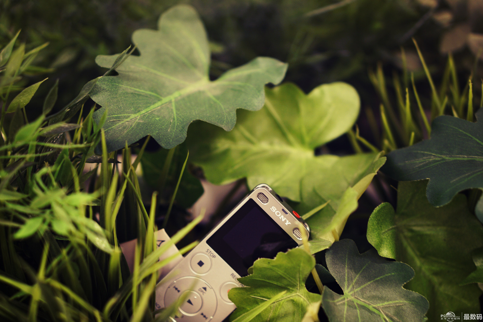 索尼录音笔icd-ux570f深度评测,索尼ux560录音笔怎么样