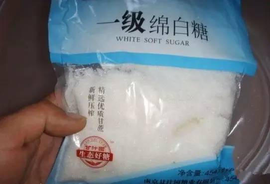 最简单鲫鱼窝料的自制配方,鲫鱼饵料自制配方野钓夏季