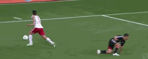 各路球星大佬教你轻松过人,从此野球地就是你天下