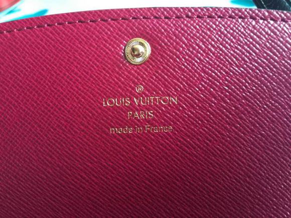 lv的鞋怎么看真假,怎么看lv真假腰包