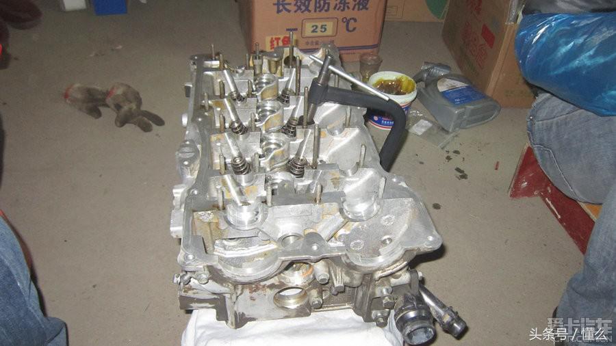 宝马320li发动机烧机油怎么修,宝马320i烧机油最佳解决方案