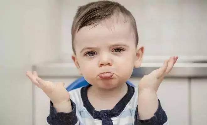 宝宝不爱喝水妈妈有高招,宝宝不爱喝水妈妈一招搞定原视频