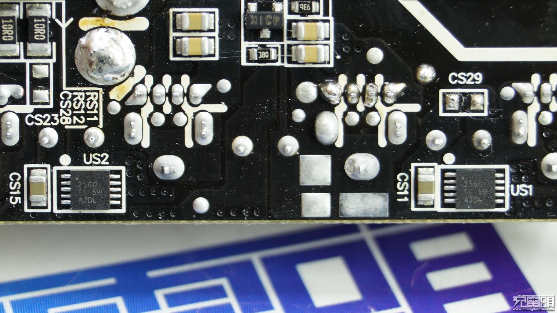 小米gan充电器65w拆解,小米65w双口充电器拆解