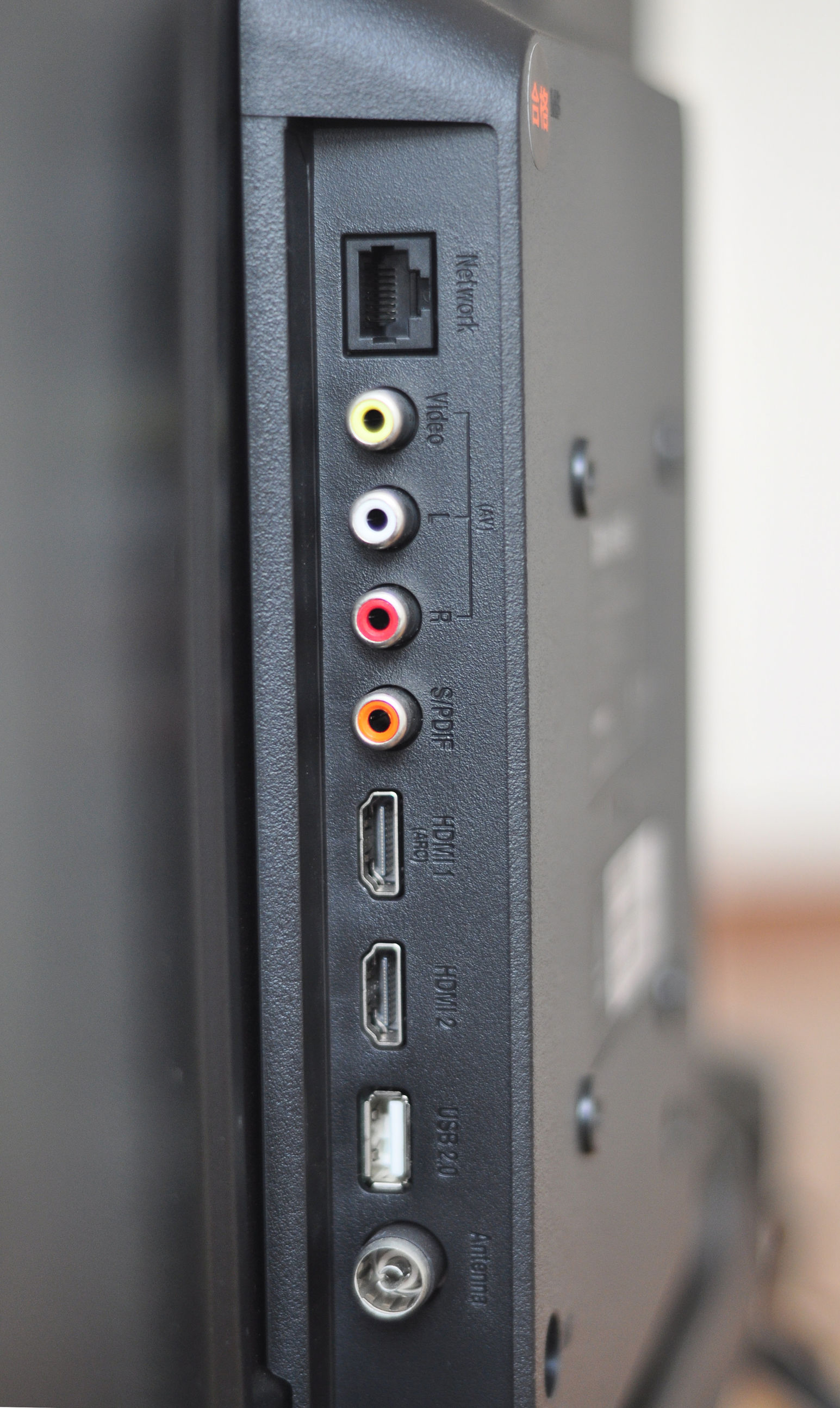 小米电视4a32英寸值不值得买,小米电视4a和4c全面屏的区别32寸