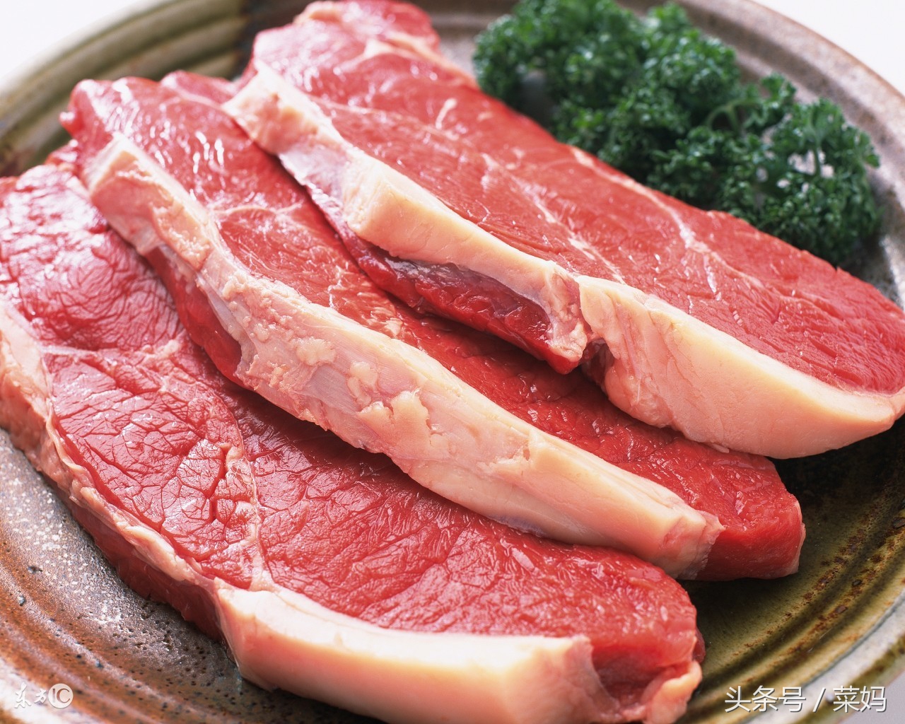 超市买的儿童冷冻牛排怎么煎,煎半成品牛排的家常做法步骤