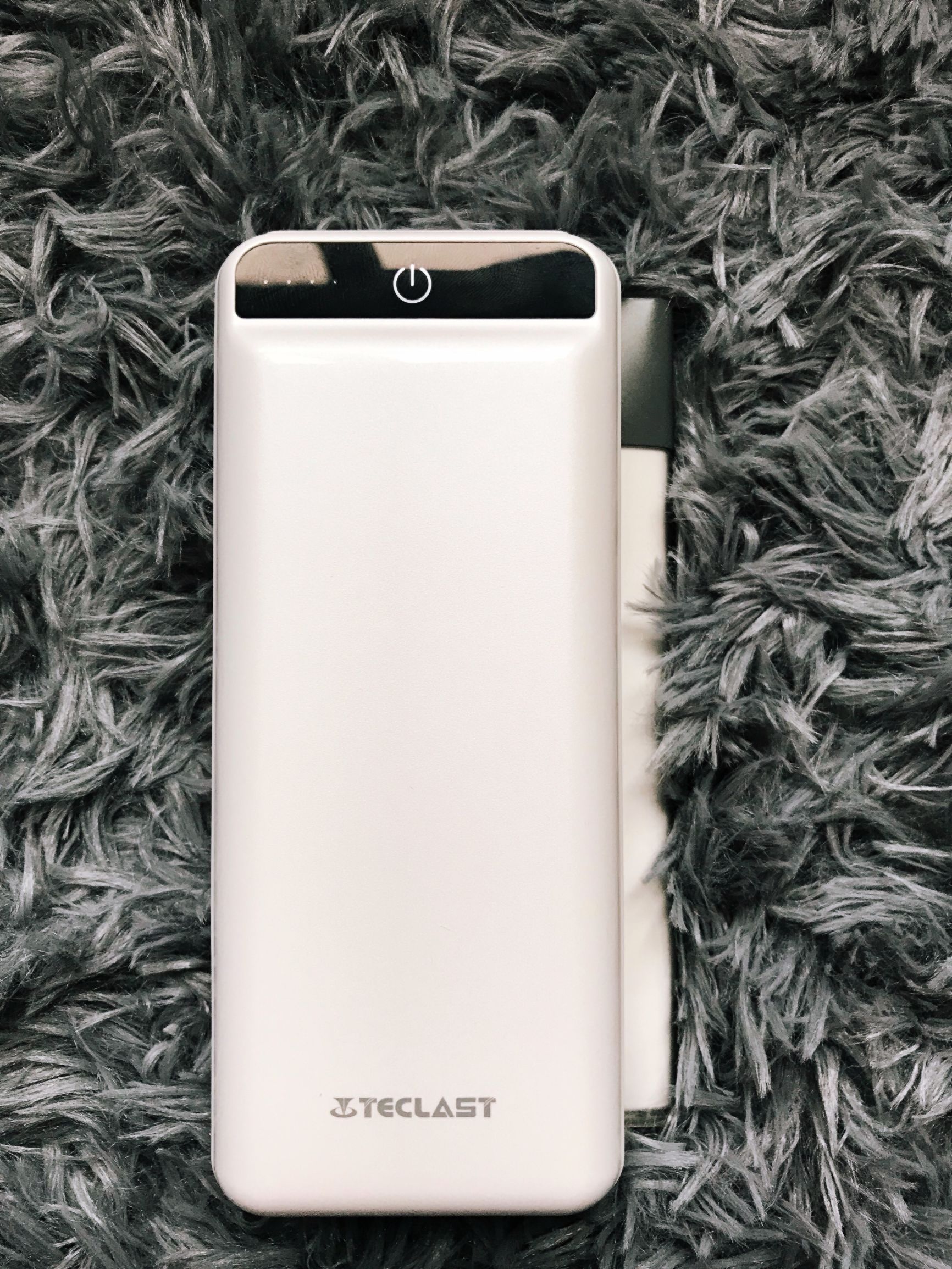 台电t200ce移动电源,台电20000移动电源