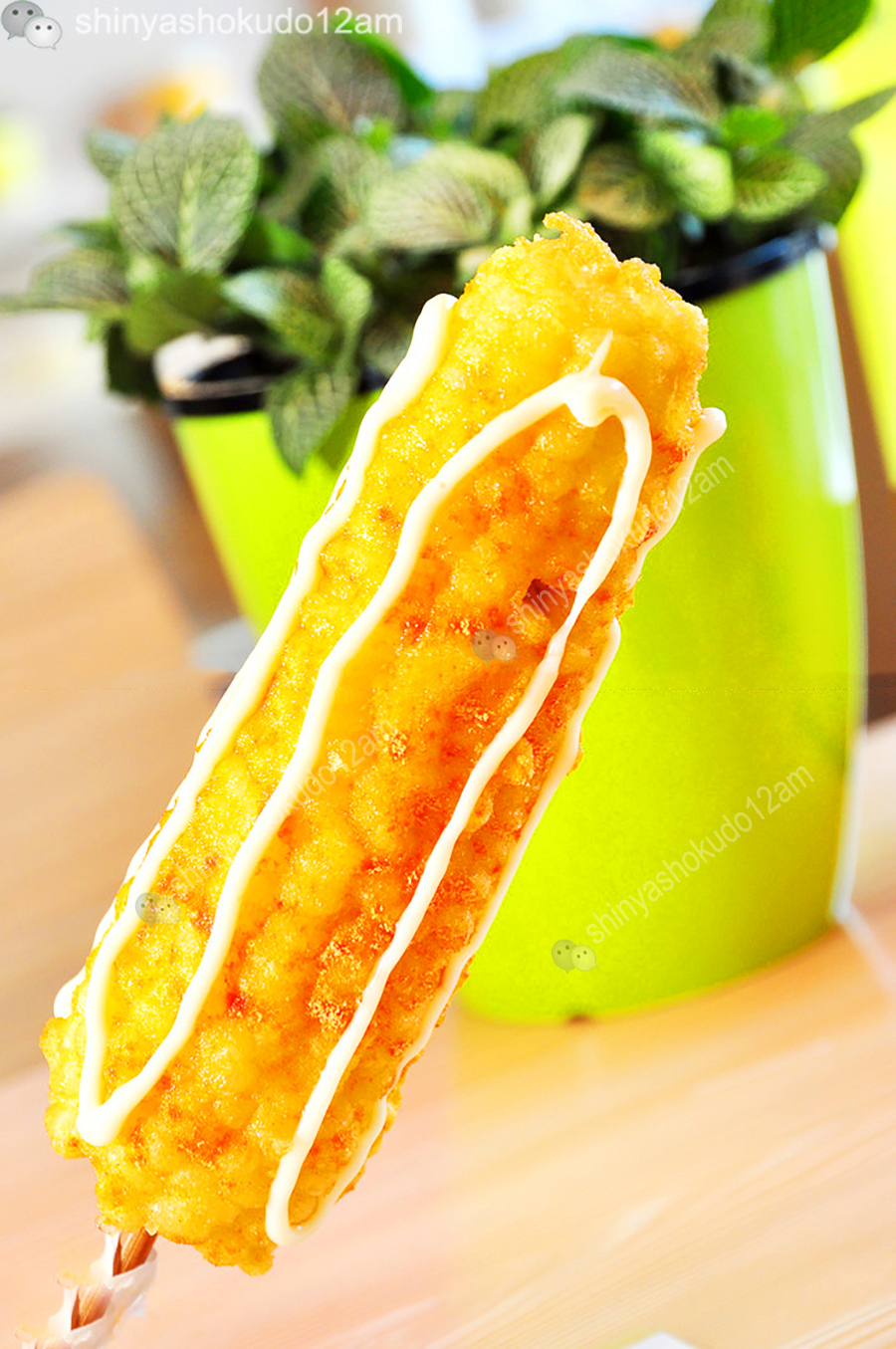 街头小吃玉米芝士,脆皮玉米香肠家常做法