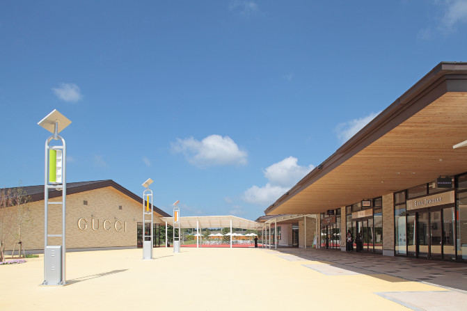 去东京买性价比高的东西,东京哪个奥特莱斯奢侈品牌多