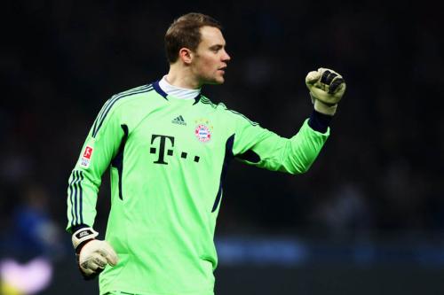 你认为当今足坛哪些球员堪称全能,世界现任十大门将排行榜