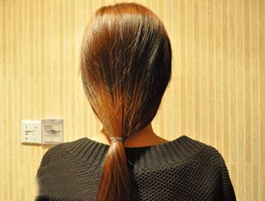 最简单的盘头发发夹,一对发夹如何编出好看的发型