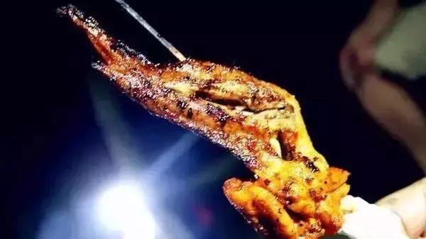 鹿晗关晓彤定情之作,鹿晗关晓彤相恋过程