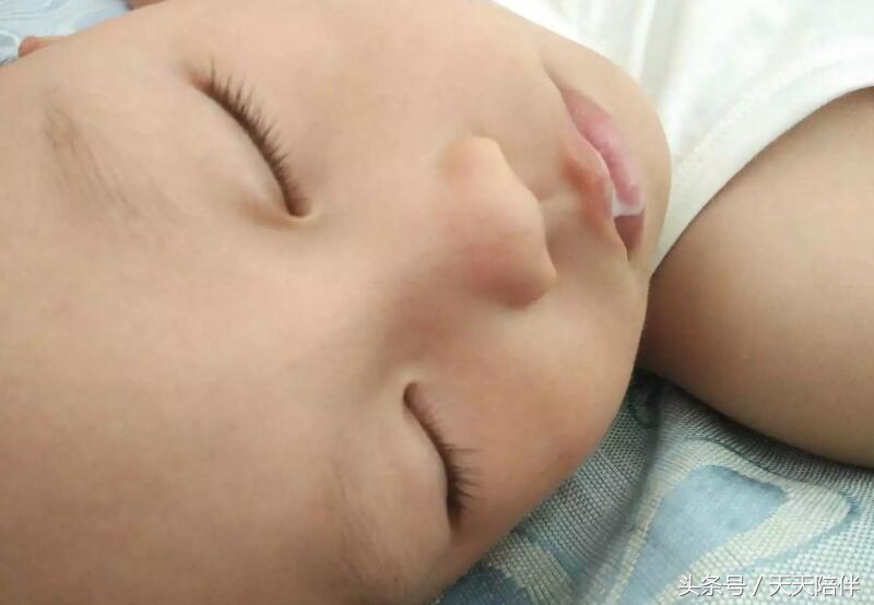 孩子老是晚上不困怎么办,孩子每天晚上睡不好怎么办