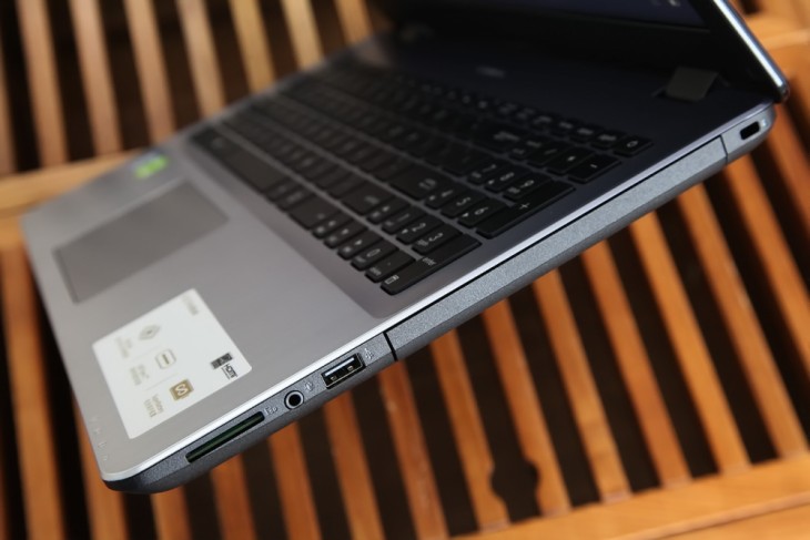 华硕顽石fl8000u能装windows7吗,华硕fl8000u笔记本电脑