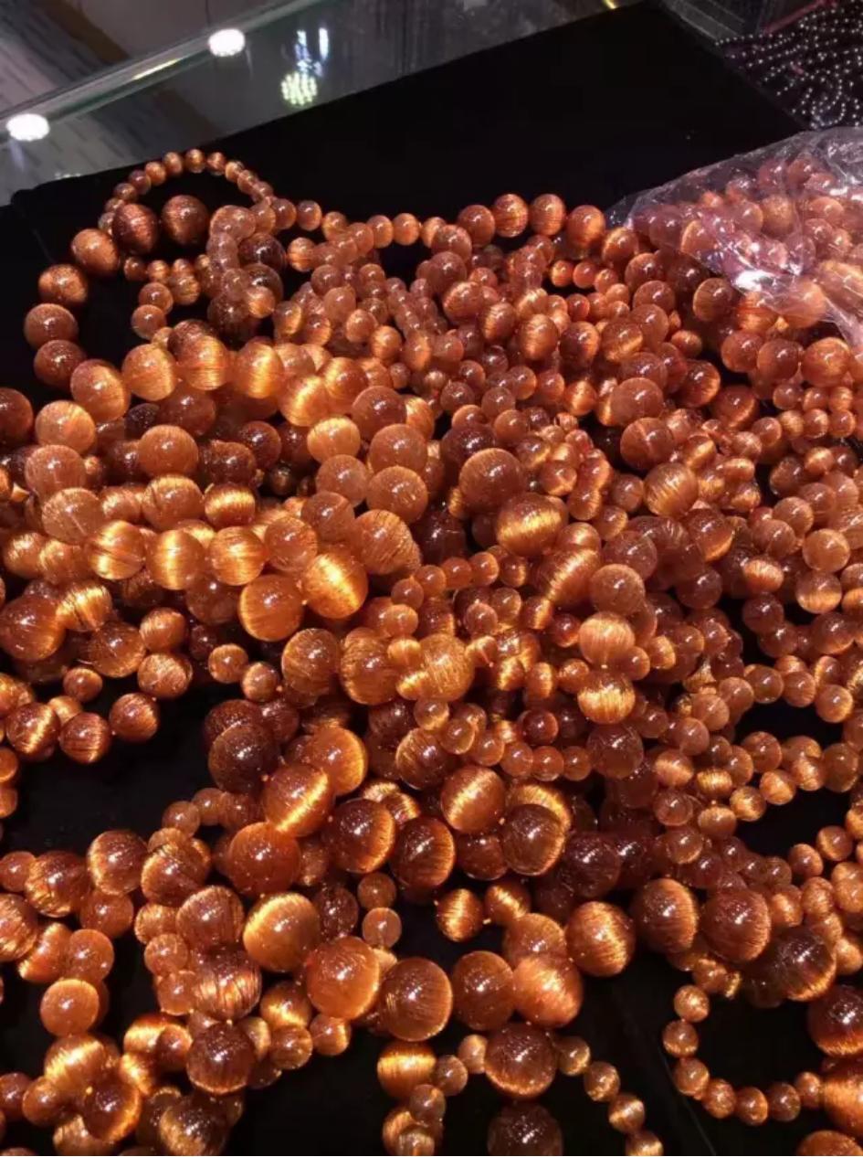 天然水晶和人工水晶的分辨,天然水晶与人造水晶镜的鉴别