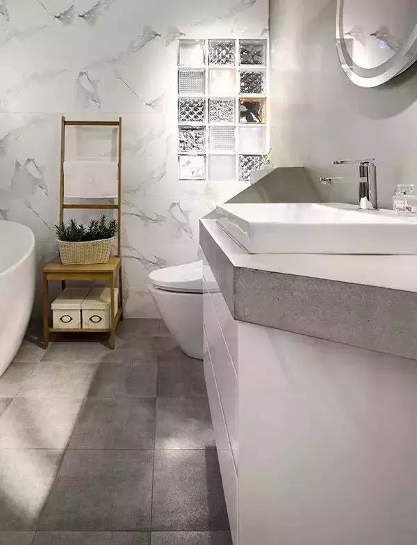 卫生间没有窗户怎么通风排气,卫生间没窗户最佳方法