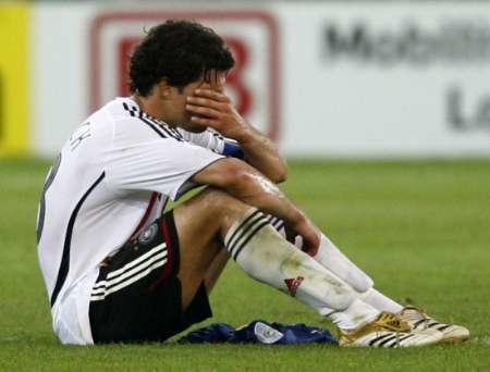 英雄不哭,盘点全球最强的十位足球球星