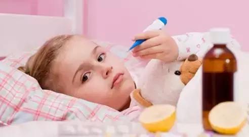 呛奶咳嗽的原因及解决办法,小孩夜里12点左右咳嗽是什么原因