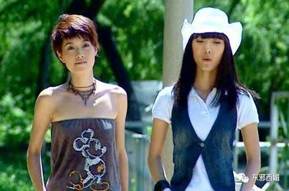 同框的袁泉气质太出挑,再次被袁泉的美惊艳到了