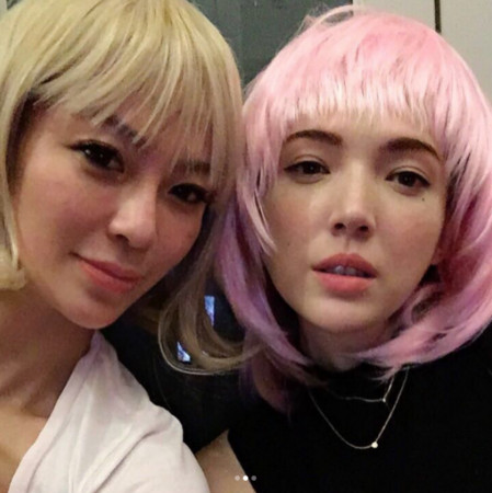 许玮甯变粉色短发俏妞！“齐浏海内弯”根本芭比娃娃