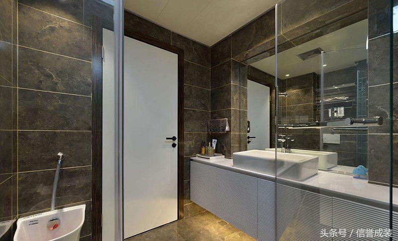 卫生间装修没弄好返工,卫生间装修没装门怎么补救