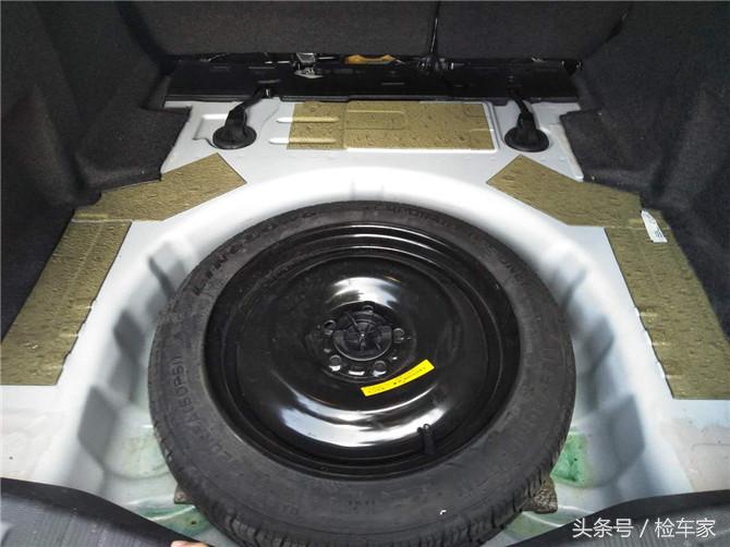 新一代蒙迪欧颜值与空间,4万买了一辆13年的福特蒙迪欧值吗