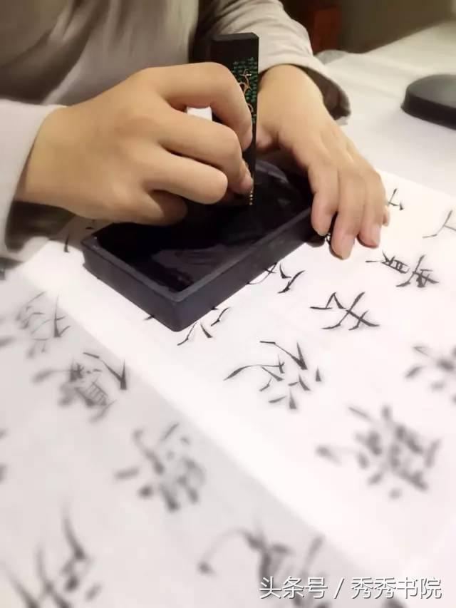 姑娘，你这么优雅，请问师从何处？