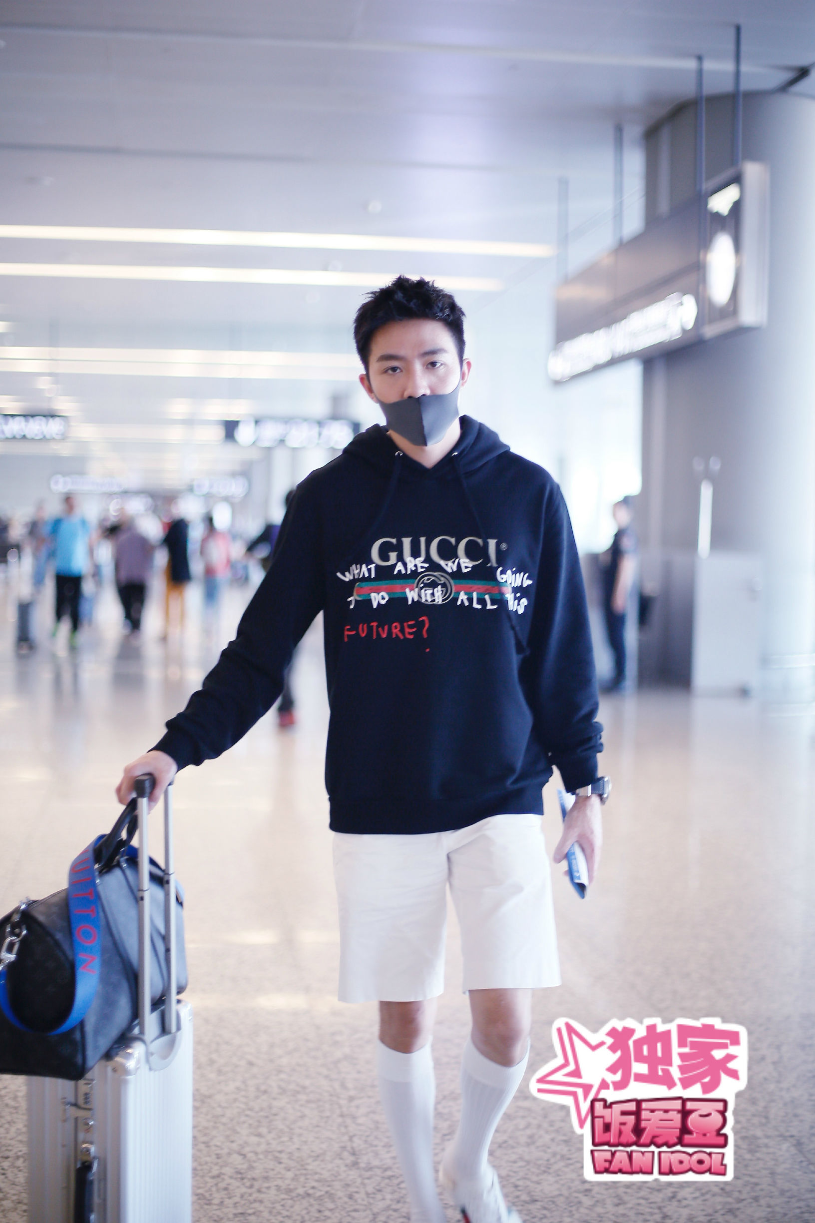 俞灏明夏季穿搭,俞灏明裤子