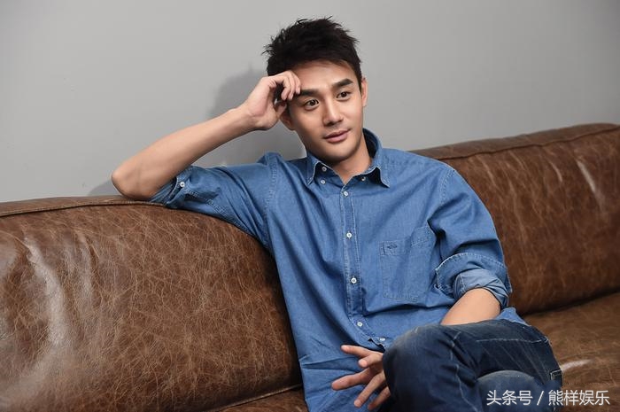 鐜嬪嚡铔颁紡涓庣唤鏀鹃潰瀵归潰,鐜嬪嚡铔颁紡涓庣唤鏀鹃潰瀵归潰瀹屾暣