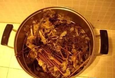 用艾草洗头怎么感觉头皮痛,用艾草水洗头头痒的原因