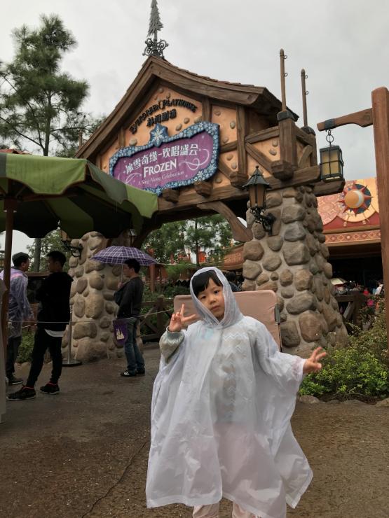 玩转上海迪士尼要多少钱,玩转迪士尼的视频