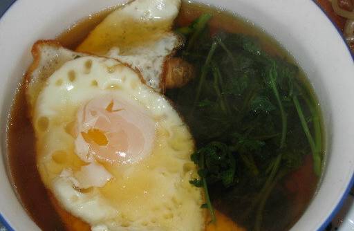 艾草煮水洗头能治银屑病吗,用艾草水洗头后长出头发