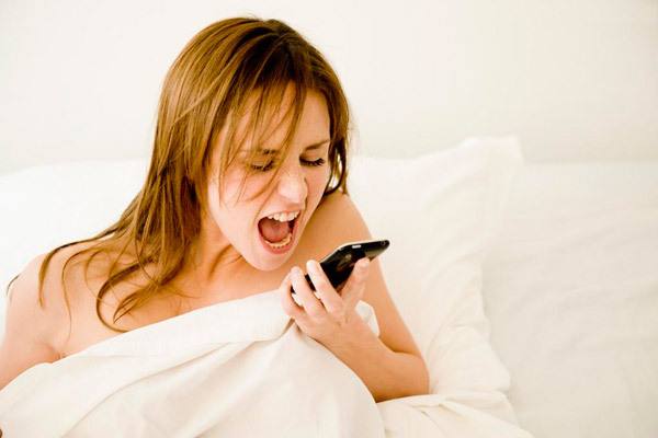 孕期孕妈生气对宝宝有什么影响,怀孕期间生气对自己有影响吗