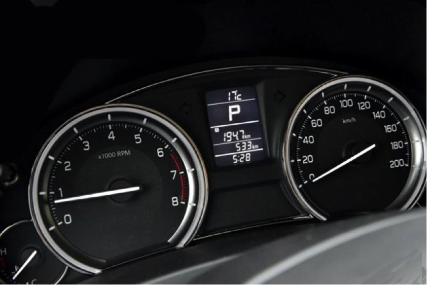 2012年铃木启悦还值多少钱自动挡,2019铃木启悦销量