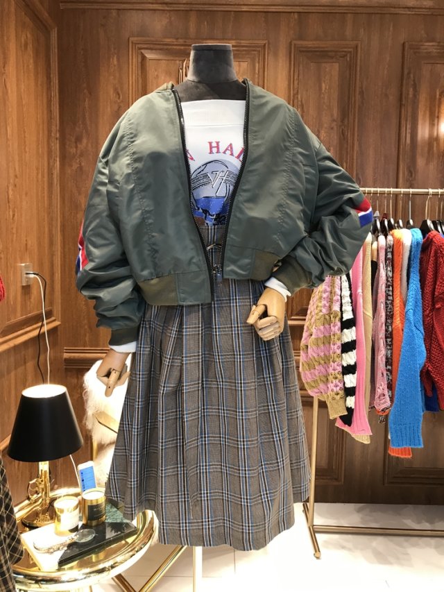 太太太太太太太美了，忍不住发给你，你绝对没见过