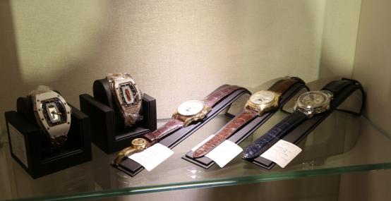 YZ名品交流中心,一场与“与名品碰撞”的时尚约会