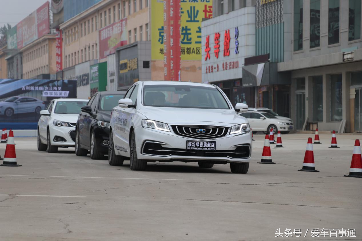 临汾洪洞吉利新博瑞品鉴会完美收官，跳舞的小姐姐腿真白！