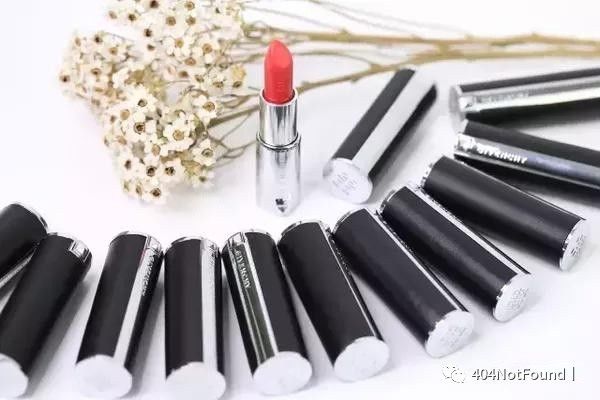 机车与婚纱,机车与跑车比赛