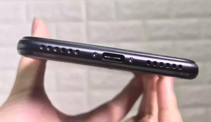 yota3墨水屏双面屏手机,yota3最值得买的手机