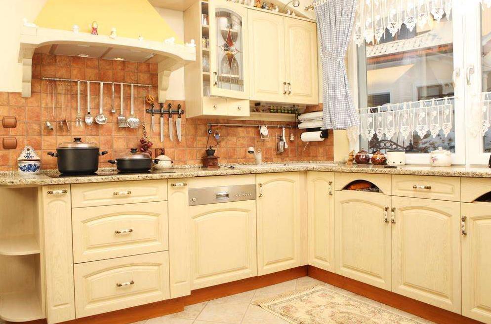 怎样让用了很久的锅焕然一新,怎么才能让厨房如新