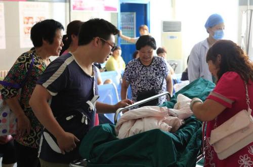 月子里宝宝拉肚子是因为什么原因,月子里的宝宝拉肚子是什么原因