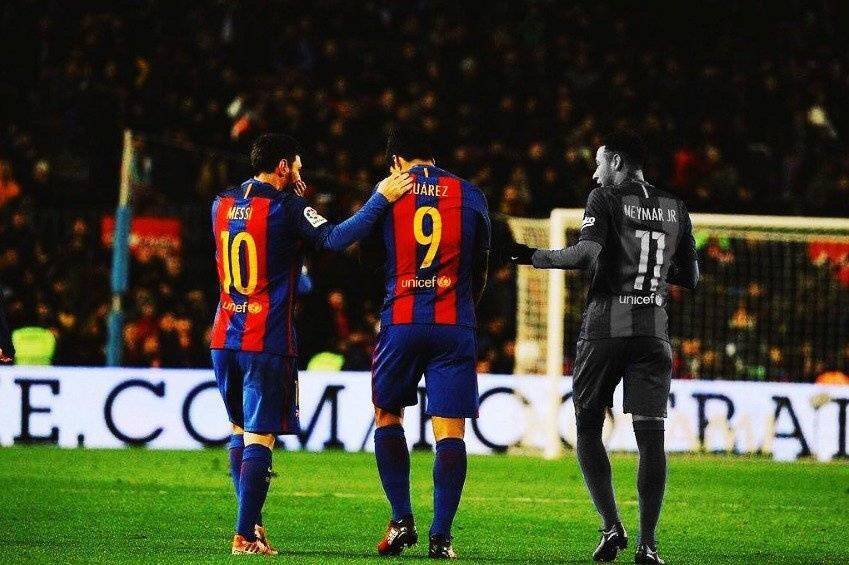 足球人物照片壁纸,好看的足球照片